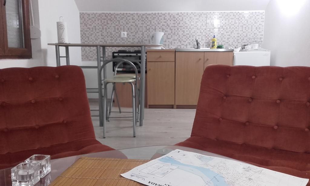 Apartmani Maraton Vukovar Exteriör bild